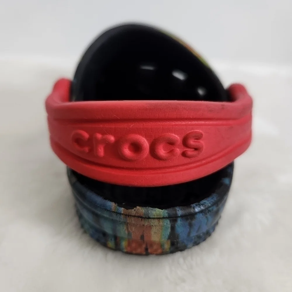 Crocs Classic Clog Tie Dye Black Red Blue Slip On Shoe Child Size 6 Unisex